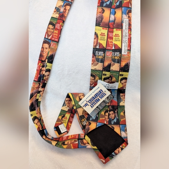 1997 Elvis Presley Album Covers Tie by Ralph Marlin 100% Polyester nwt - Picture 3 of 3